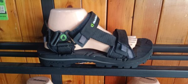 Sandal Gunung Outdoor Pro SABER